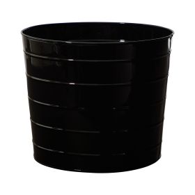 Farmhouse Black Metal Ribbed Planter